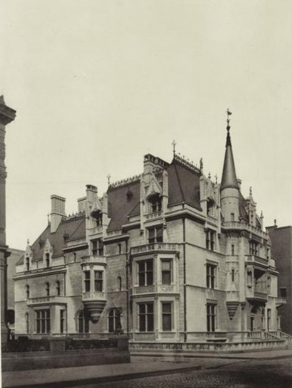 WKVanderbiltHouse_Cropped_version-5th-ave.jpg